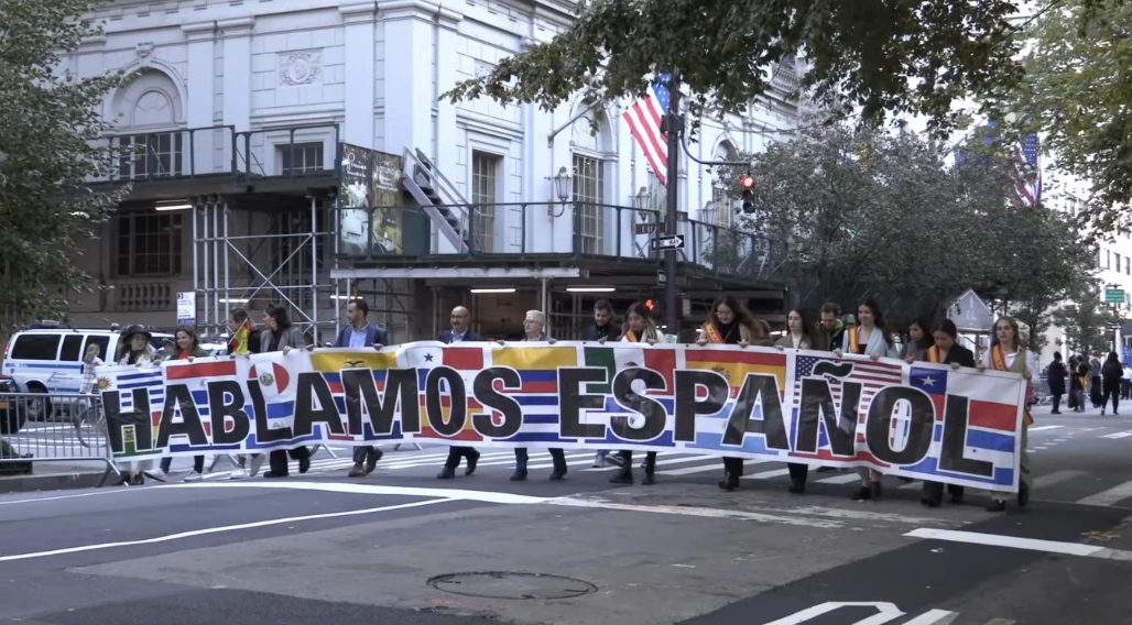 El Desfile De La Hispanidad La Guía De Nueva York