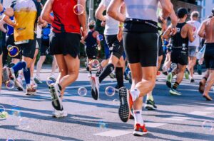 Carrera de Medianoche de NY Road Runners: Un Desafío Deportivo bajo las Estrellas