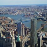 El East River de Nueva York: Más que un Cuerpo de Agua, un Hilo Conector de Culturas e Historias